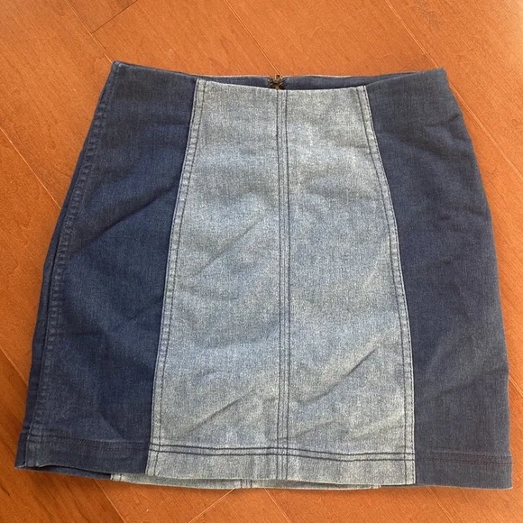 Free People mini skirt - Picture 4 of 4